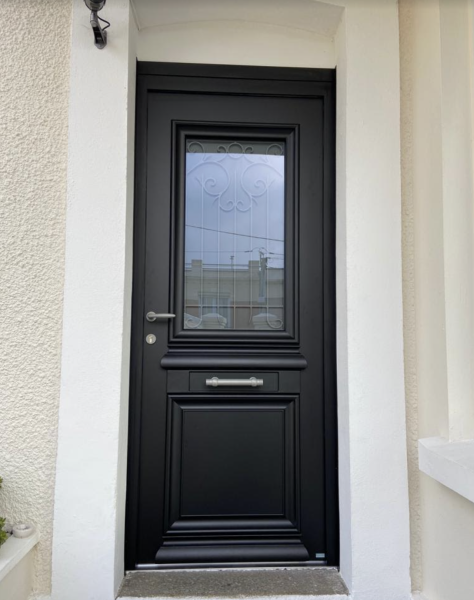 porte extérieure